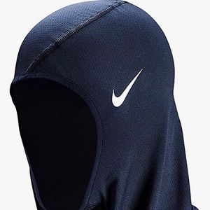 Nike hijab navy blue size M/L